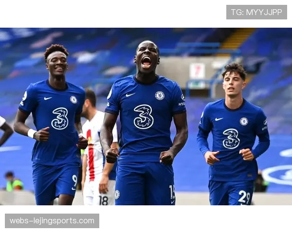 杜布拉夫卡出击失误葬送好局，伯恩利客场防守体系崩盘分析